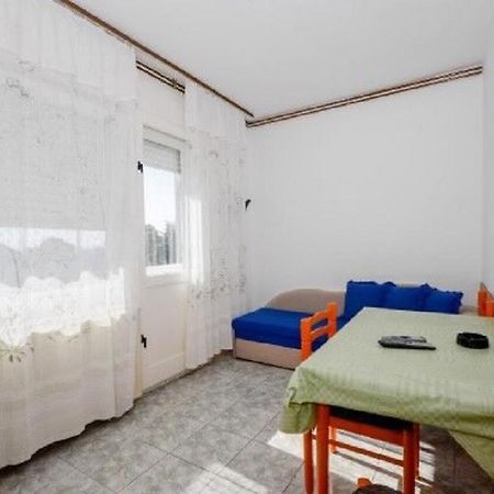 Apartments Drazica Krk Town Exterior foto