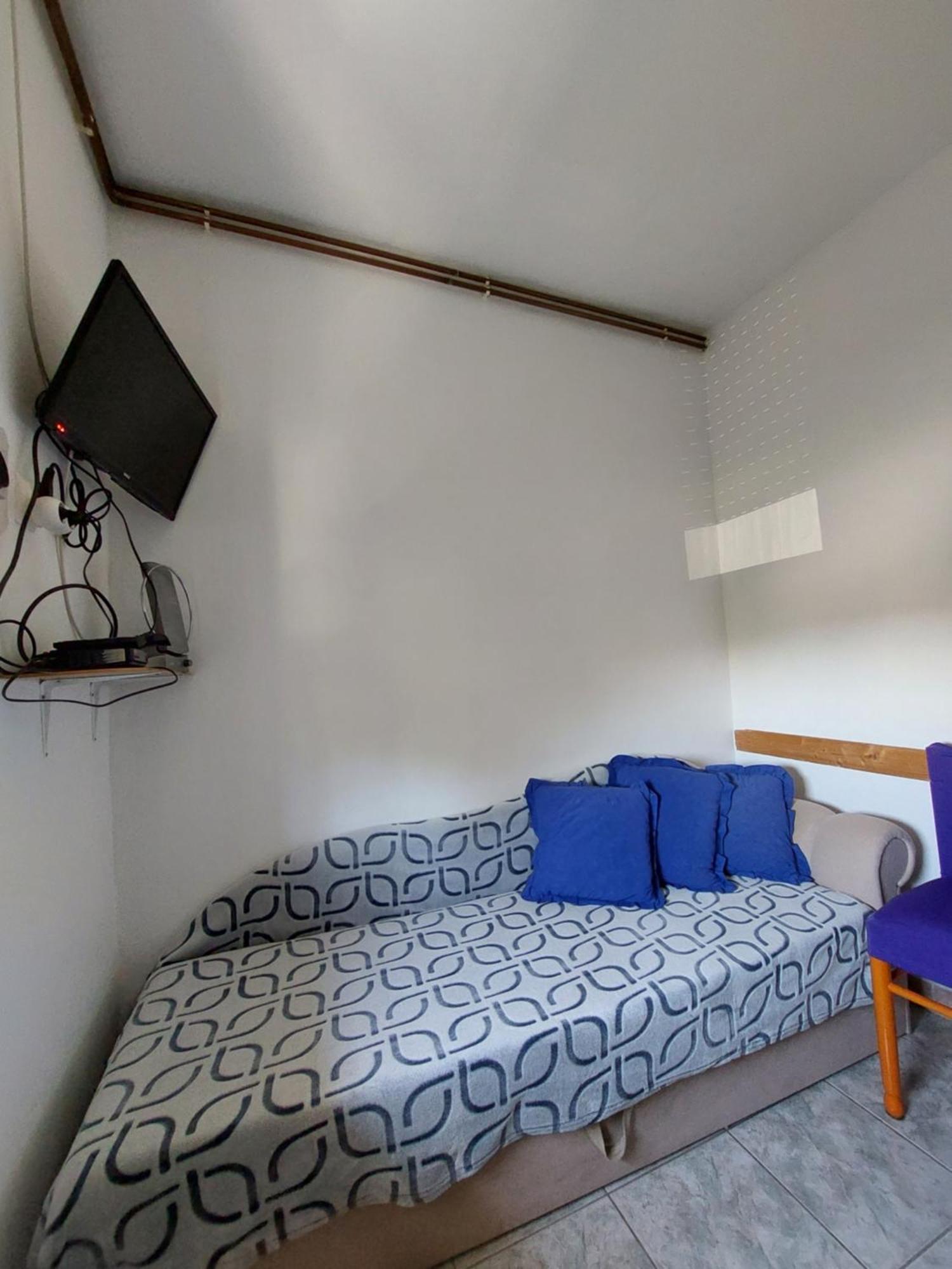 Apartments Drazica Krk Town Habitación foto